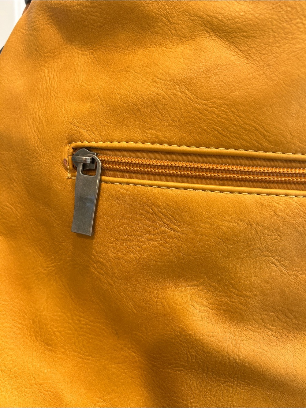 Mustard Yellow Hobo Style Shoulder Bag Faux Leather Slouchy Gold Yellow - Picture 3 of 11